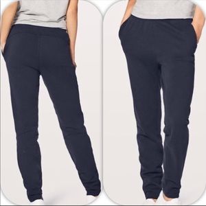 Lululemon Free to Roam Joggers